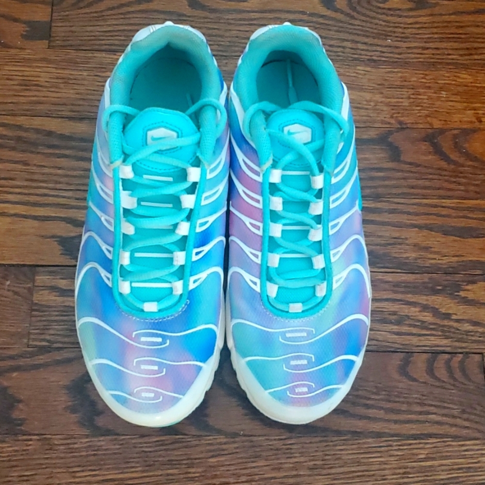 Nike Air Max Tn Air (GS) Sz 6.5 Y Aqua, lavender Aqua laces, Aqua Nike swoosh